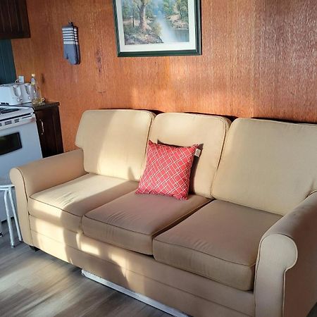 Chalet With Great Lake View Gracefield 외부 사진