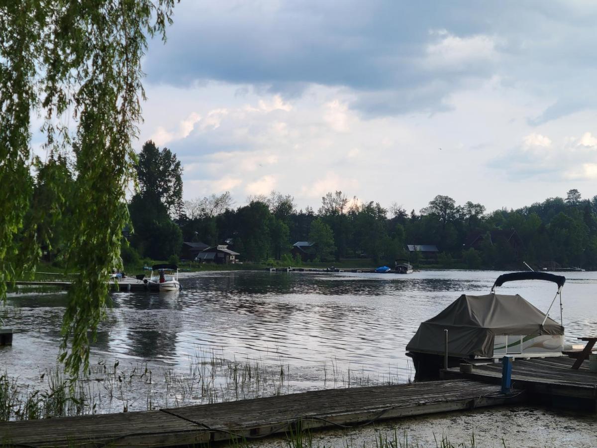 Chalet With Great Lake View Gracefield 외부 사진