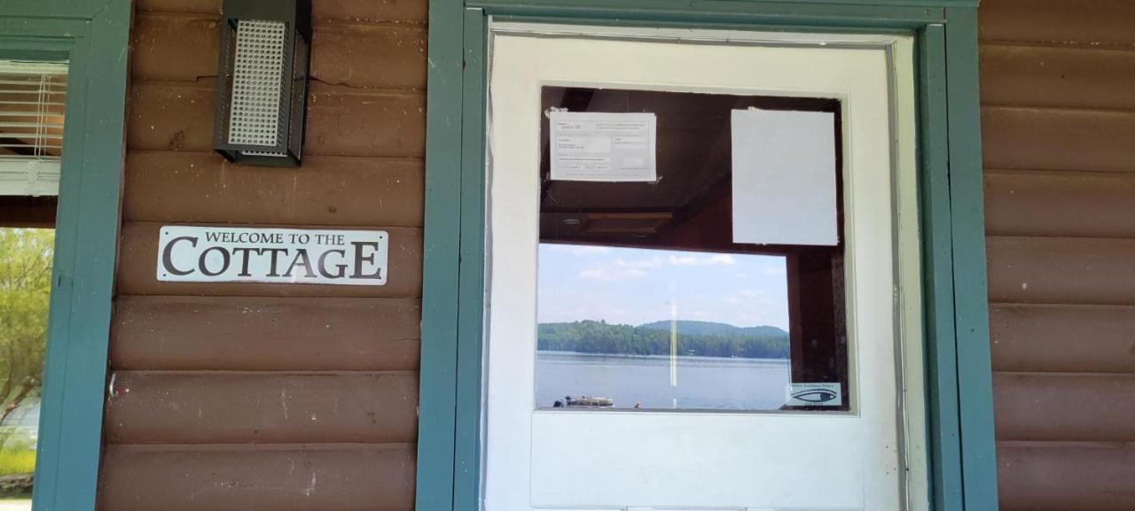 Chalet With Great Lake View Gracefield 외부 사진